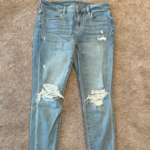 American Eagle Outfitters Light Blue Distressed Jeggings